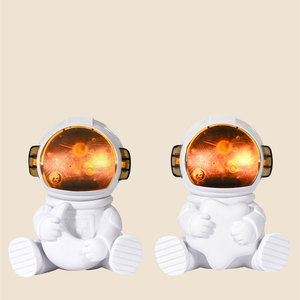 2025 phong cách Quà Tặng phổ biến Phi Hành Gia thiết kế nhỏ xách tay USB siêu âm độ ẩm cho Nhà Phòng Ngủ hương thơm khuếch tán atomization - Product Image 1