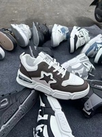 Baskets pour hommes Marque de mode Taille 41-45 Chaussures de sport décontractées Bas Chaussures de sport à semelle épaisse Stock de chaussures de mode Vente en gros