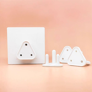 Índia Socket Cover Baby Safety Products 4 Small + 1 Big Plug Covers Baby Proofing Elétrico 3 Prong Soquete Cobre - Product Image 1