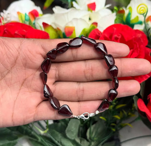 Bracelet perlé élégant en grenat foncé, accessoire de poignet inspiré de la pierre rouge sombre, pour femmes et jeunes filles, cadeau de bijoux, décoration tendance - Product Image 2