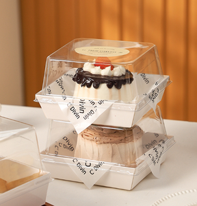 Bandeja Cuadrada para Pastelitos para Llevar al por Mayor con Tapa Transparente Antivaho de PET para Tiramisú, <span class=keywords><strong>Mousse</strong></span>, Fruta y Postres Inflados - Product Image 2