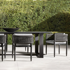 Ensemble table et chaises de salle à manger d'extérieur moderne en rotin tressé pour jardin, patio, entrepôt, hôtel, cuisine, en alliage d'aluminium - Product Image 1