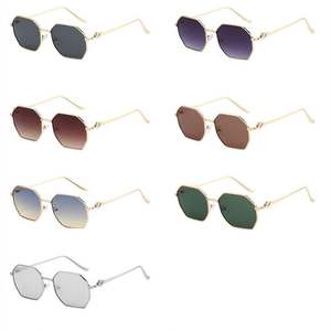 Gafas de Sol Octagonales con Marco Metálico Pequeño, Diseño Retro 2025, Logotipo Personalizado, Protección UV400, para Hombre y Mujer - Product Image 5