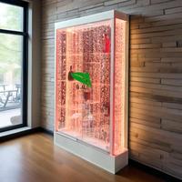 Meuble de bar à domicile Décoration Éclairage LED Mur de bulles d'eau en acrylique Vitrine à vin avec porte en verre