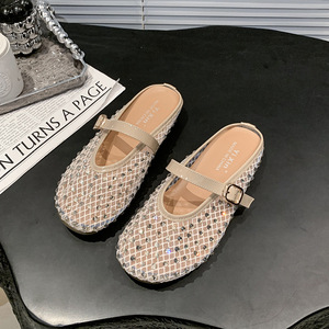 รองเท้าสตรีแบบมีสายรัดหัวเข็มขัดรองเท้าบัลเลต์ประดับพลอยเทียมหรูหรา2025ใหม่สำหรับฤดูร้อนรองเท้าตาข่ายระบายอากาศได้ดีครึ่งข้อของผู้หญิง - Product Image 6