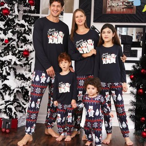 Conjunto de Pijamas de Natal para Família com Tema de Dinossauro, Personalizado para Mães, Tamanho Plus, Roupas Confortáveis para Meninas e Crianças, Pijamas para Noites Festivas - Product Image 1
