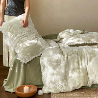Set Sprei Kasur Motif Daun Ginkgo Tema Botani Jacquard Burnout Bulu Kelinci Imitasi untuk Musim Dingin