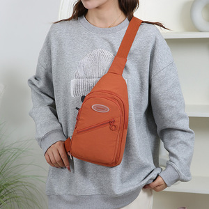 Chest Bag Lightweight Water Resistant Multiple Pockets Zipper Closure Casual Travel Outdoor Sport Unisex Crossbody Bag - Product Image 3