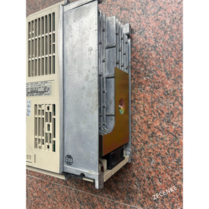 Yaskawa CIMR-G7A22P2 G7 Varispeed Used - Product Image 3