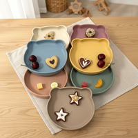 Bavoir, assiette et bol à ventouse en silicone de qualité alimentaire, imperméables et réutilisables, pour bébés et tout-petits, motif Ours moderne, pour Noël, sûrs pour bébé