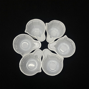 Vasos de Orina Desechables Wei Hong de 40 ml y 60 ml, Transparentes, Blancos Lechosos, en Forma de Barco, para Uso Médico - Product Image 1