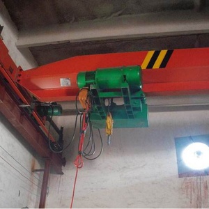 Grúa Puente Compacta de Viga Única Sevencrane, Capacidad de 3 Toneladas, Polipasto Eléctrico de Cadena, Altura Máxima de Elevación de 25 m, Control Remoto/Cabina - Product Image 3