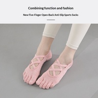 Chaussettes de yoga en coton à cinq orteils pour femme, respirantes, absorbant la transpiration, antidérapantes, pour l'été, avec sangles individuelles pour les orteils, idéales pour le Pilates et le sport