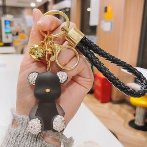 พวงกุญแจเรซิ่นรูปการ์ตูน 3 มิติ ประดับเพชรใส รูปหมี ดีไซน์สวยหรู สำหรับตกแต่งกระเป๋าและกุญแจรถ - Product Image 5