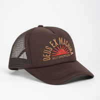 Casquette OEM à 5 panneaux en maille Casquette de baseball décontractée pour sports d'extérieur Broderie 2D Deus Ex Design 100% Polyester Ecran solaire Street