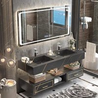 Les articles sanitaires peuvent être personnalisés avec un lavabo mural en platine pour salle de bain, doté d'un double lavabo en céramique sur comptoir.