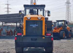 Machines de terrassement à prix avantageux, vente chaude, mini-chargeuse sur pneus de 5 tonnes CDM853H avec godet de 2,7 m3 - Product Image 2