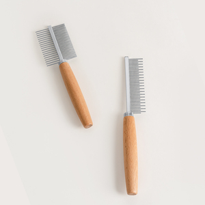 Peigne de toilettage pour animaux de compagnie en acier inoxydable double face avec manche en bois, brosse de nettoyage pour chien, chat, chèvre, mouton, cheval - Product Image 1