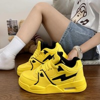 Baskets compensées à lacets pour femme de haute qualité – Chaussures de sport confortables avec fonctionnalités d'augmentation de la taille et de marche