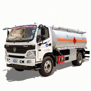 Camión Cisterna de Combustible Diésel Foton 4x2, Dispensador de Combustible Móvil de 5001-10000L, Camión Cisterna de Aceite para Entrega Urbana, Precio Bajo - Product Image 1