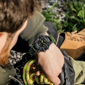 Montre multifonctionnelle pour homme, nouvelle collection, double affichage analogique-numérique, montre de survie tactique pour le sport en plein air - Product Image 4