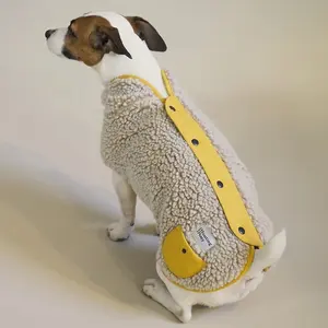 奇趣宠物店厂家供应设计师狗服装衣服服装冬季保暖外套夹克背心的小小狗