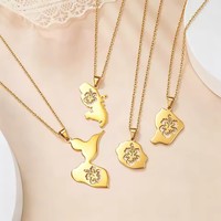 Collier avec pendentif en acier inoxydable, motif carte de la Réunion, hibiscus, Guadeloupe, Martinique, Haïti, carte de la Guyane pour femme