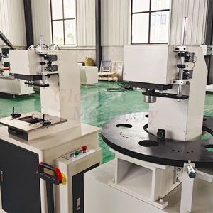 Máquina <span class=keywords><strong>de</strong></span> Perforación y Prensado <span class=keywords><strong>de</strong></span> Perfiles <span class=keywords><strong>de</strong></span> Aluminio Hidráulica para Fabricación <span class=keywords><strong>de</strong></span> Puertas y Ventanas <span class=keywords><strong>de</strong></span> PVC, Aleación <span class=keywords><strong>de</strong></span> Aluminio y <span class=keywords><strong>Multicapa</strong></span> - Product Image 3