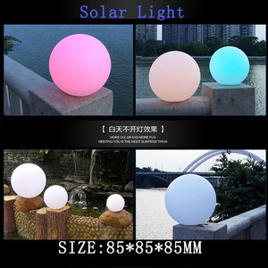 Luz solar flotante con forma de bola, LED que cambia de color, resistente al agua, para uso en estanques y exteriores. - Product Image 5