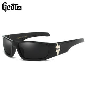 Lunettes <span class=keywords><strong>de</strong></span> soleil tendance GCOTX style gangster <span class=keywords><strong>de</strong></span> casino, hip-hop, nouvelle mode 2024, lunettes <span class=keywords><strong>de</strong></span> soleil polarisées <span class=keywords><strong>de</strong></span> la côte ouest pour hommes G613 - Product Image 4