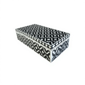 Caja de almacenamiento rectangular con incrustaciones de hueso y resina de estilo marroquí, con patrón geométrico en blanco y negro, para organizar joyas al mejor precio. - Product Image 1