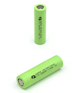 Batterie lithium-ion cylindrique rechargeable 18650 Roofer 3,7 V 2000 mAh-2600 mAh haute capacité pour les appareils à forte consommation - Product Image 1
