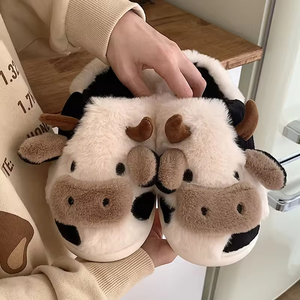 Chaussons d'intérieur tendance à motif vache moelleux, doublure TPR douce, antidérapants, brodés, design plat, pour l'hiver - Product Image 5