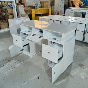 Juego de mesa y sillas de manicura de lujo profesional para salón de belleza con colector de polvo y luz Led - Product Image 2