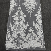Tissu en dentelle de tulle blanc GCW-ACUVB120759, lourdement orné de perles et de sequins, broderie florale avec motif géométrique pour robe de mariée