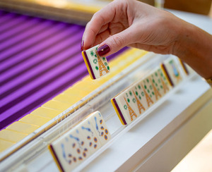 Juego de Mahjong Americano de Lujo con Temática La Vie En Mahj, en Amarillo, Diseño Moderno de Alta Gama para 4 Jugadores, Material de Melamina - Product Image 5