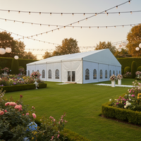 Grande tente de réception extérieure imperméable et robuste pour mariage, événement commercial ou exposition