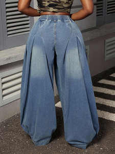 Jeans grande taille amples vintage délavés bleus plissés à jambes larges, jeans évasés taille haute élastiques, pantalons en denim pour femmes grandes tailles - Product Image 4