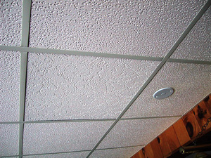 Plaques de plafond décoratives en <span class=keywords><strong>polystyrène</strong></span> carrées modernes 7MM 8MM 9MM avec plafonds artistiques et résistantes à l'humidité - Product Image 2