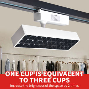 Foco LED Ajustable de 30W IP54, Luz de Riel Larga Antideslumbrante para Techo, para Tiendas de Ropa y Supermercados, 3 Años de Garantía - Product Image 2