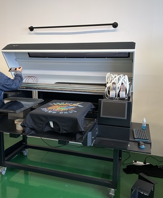 JADE 6090DTG Inkjet Printer for DTG T-Shirt Printing with for I3200 Print Head Automatic Android Control 6 Heads Multifunction