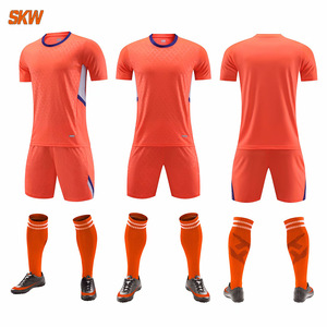 Reduzierter Preis Versandfertig Atmungsaktive Schnelltrocknende Fußballbekleidung Herren- und Jugend-Fußballuniformen Hergestellt in China Seekwell Sports - Product Image 5