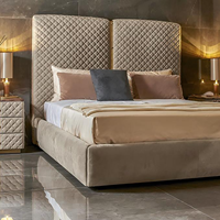 Italienisches Elegantes Design King-Size Modernes Villen-Schlafzimmermöbel Luxus-Schlafzimmer-Set King-Size-Bettgestell Luxus