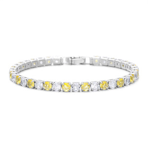 Pulsera de Cadena de Tenis con Dije de Corazón Cuadrado con Incrustaciones de Circonitas, Chapada en Plata sobre Latón Brillante de Lujo, Joyería de Boda para Mujer - Product Image 3