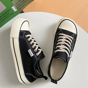 2025 verano nuevo estilo coreano para <span class=keywords><strong>zapatillas</strong></span> de lona con cabeza de <span class=keywords><strong>Mango</strong></span> para mujer feo lindo Casual zapatos planos con cordones de suela gruesa de moda - Product Image 4