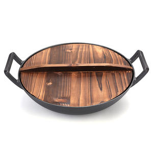 <span class=keywords><strong>Wok</strong></span> <span class=keywords><strong>chino</strong></span> de hierro fundido de cocina <span class=keywords><strong>grande</strong></span> presazonado de 14 pulgadas negro a la venta - Product Image 3