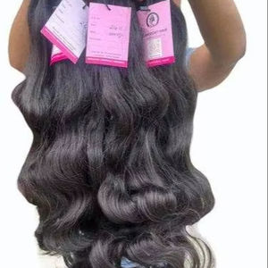 Cheveux humains non traités Extensions de cheveux naturels Collection de la meilleure qualité en vrac à prix avantageux - Product Image 1