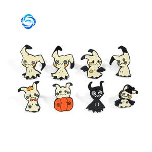 Bros Pin Logam Mimikyu Pokemon Kreatif, Desain Karakter Lucu untuk Dekorasi Tas dan Pakaian - Product Image 5