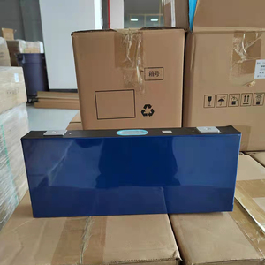 Grado A nuova batteria al litio nmc da 3.7V 218Ah batteria A celle solari ricaricabile A ciclo profondo - Product Image 2