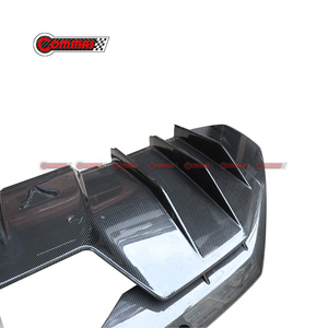 Diffuseur de pare-chocs arrière en fibre de carbone sèche de style OEM pour Lamborghini Aventador LP740 - Product Image 6